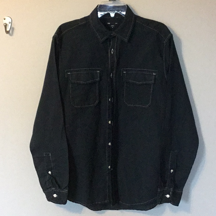 Gap Size Medium Navy Button Down